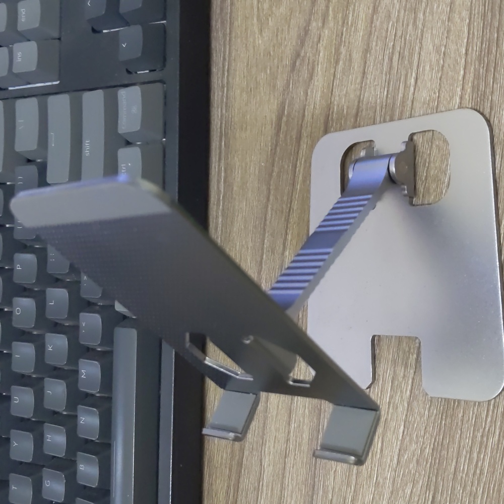 Phone hanger - Picture 2 of 4